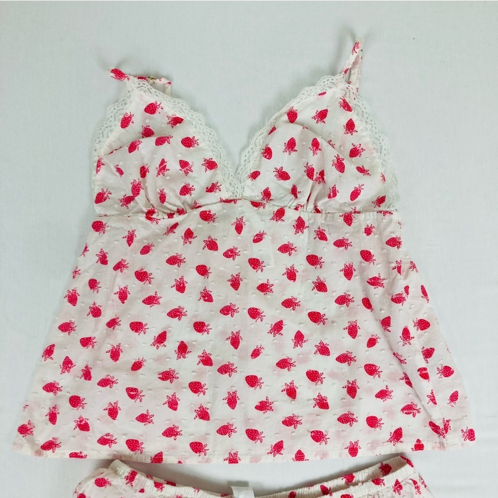 Flora by Flora Nikrooz white w pink strawberry, print, cami & shorts pajama set - Picture 2 of 9